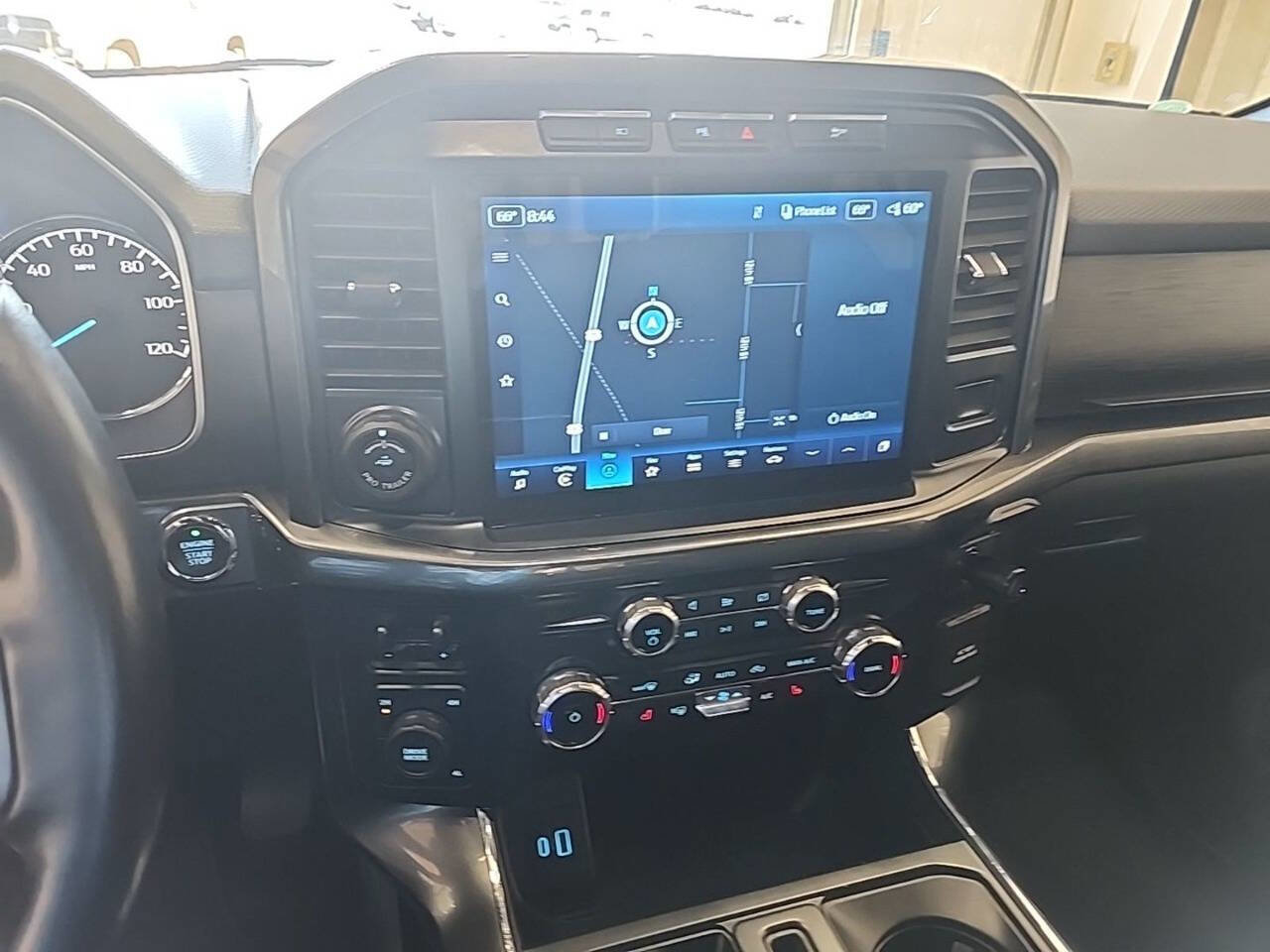 Used 2022 Ford F150 XLT w/ Equipment Group 302A High image 10