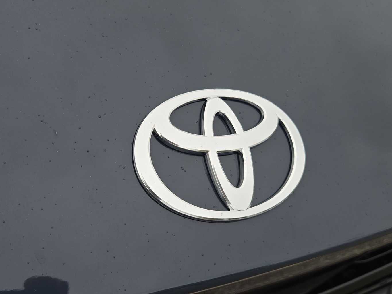 New 2026 Toyota Crown XLE image 16