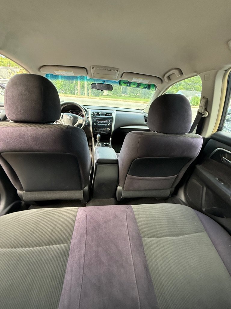 Used 2013 Nissan Altima 2.5 image 10