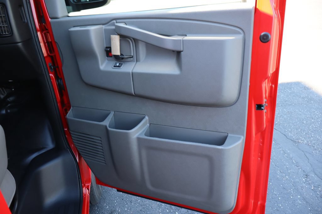 New 2026 Chevrolet Express 2500 w/ Driver Convenience Package RWD image 23