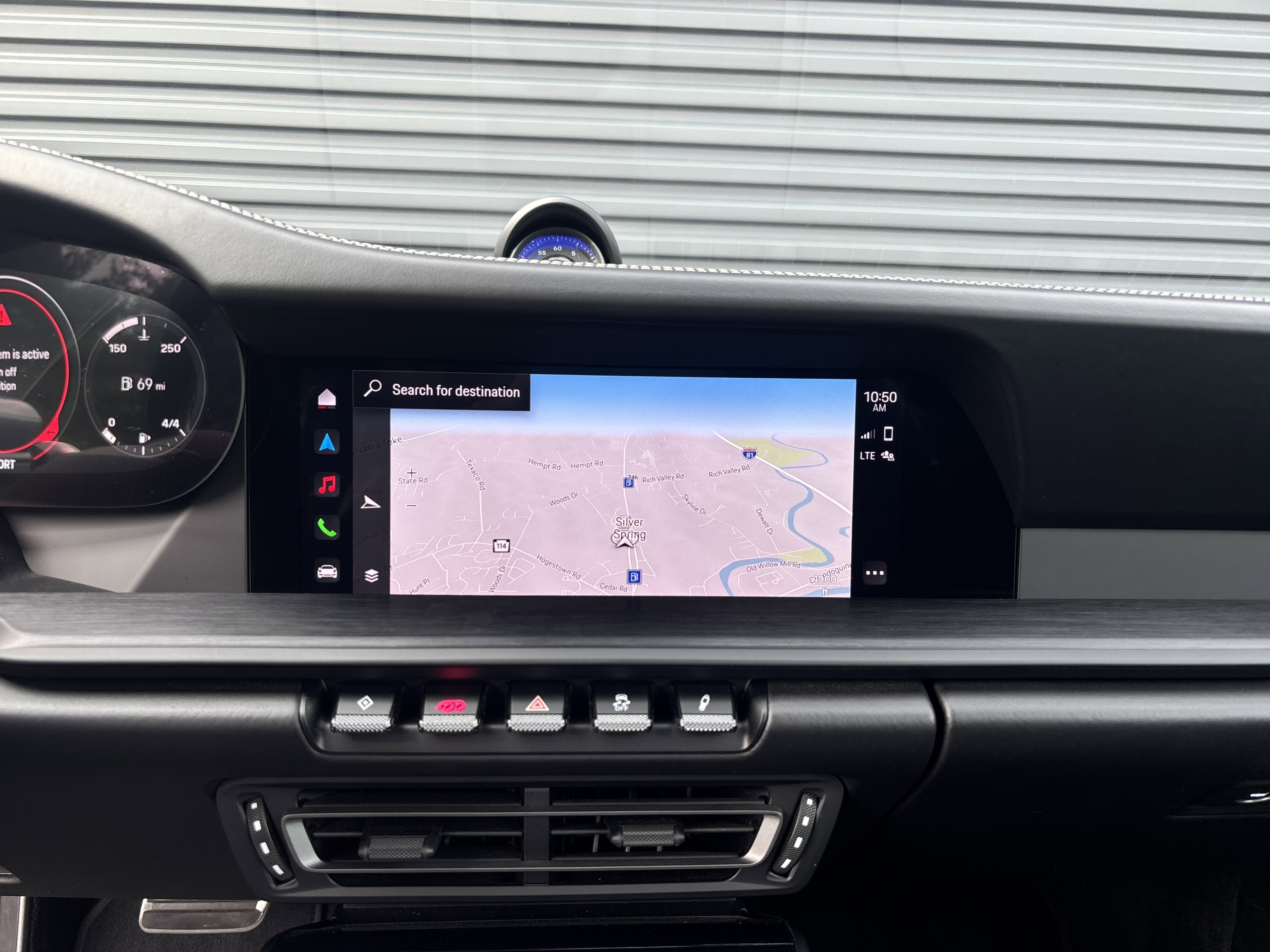 Certified 2022 Porsche 911 Cabriolet image 18