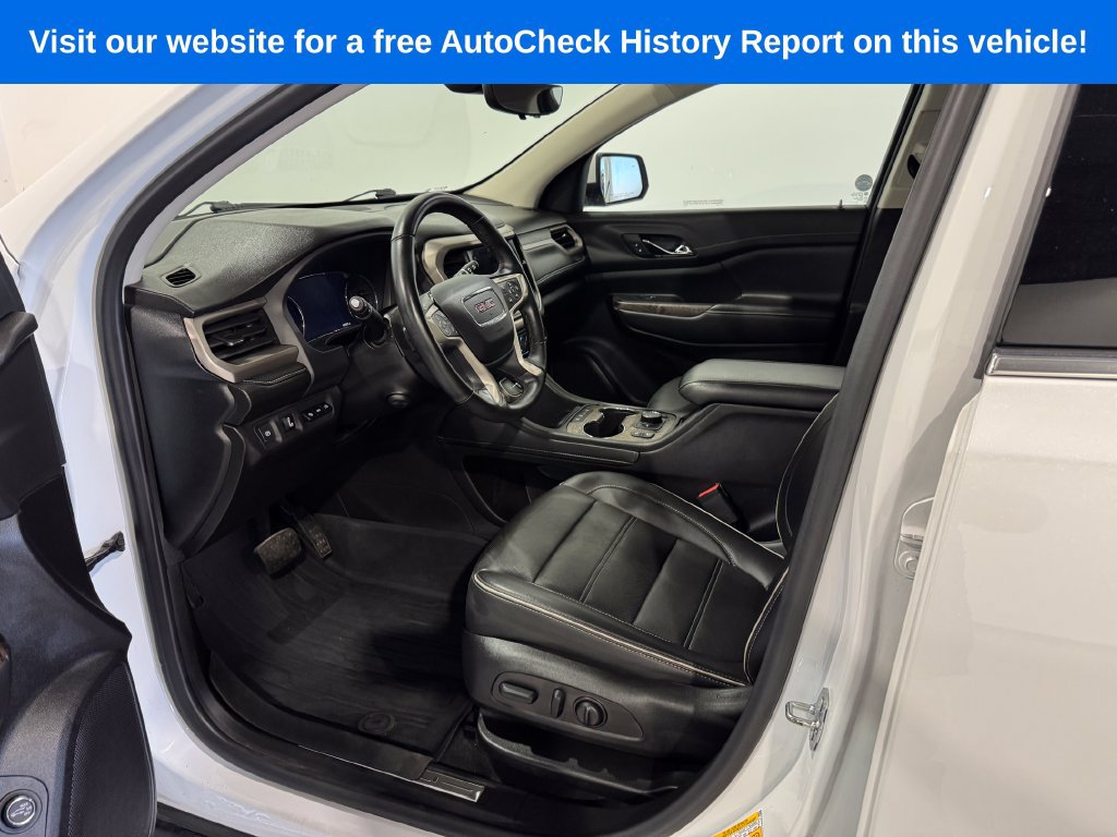 Used 2023 GMC Acadia Denali w/ Denali Ultimate Package AWD/4WD image 15