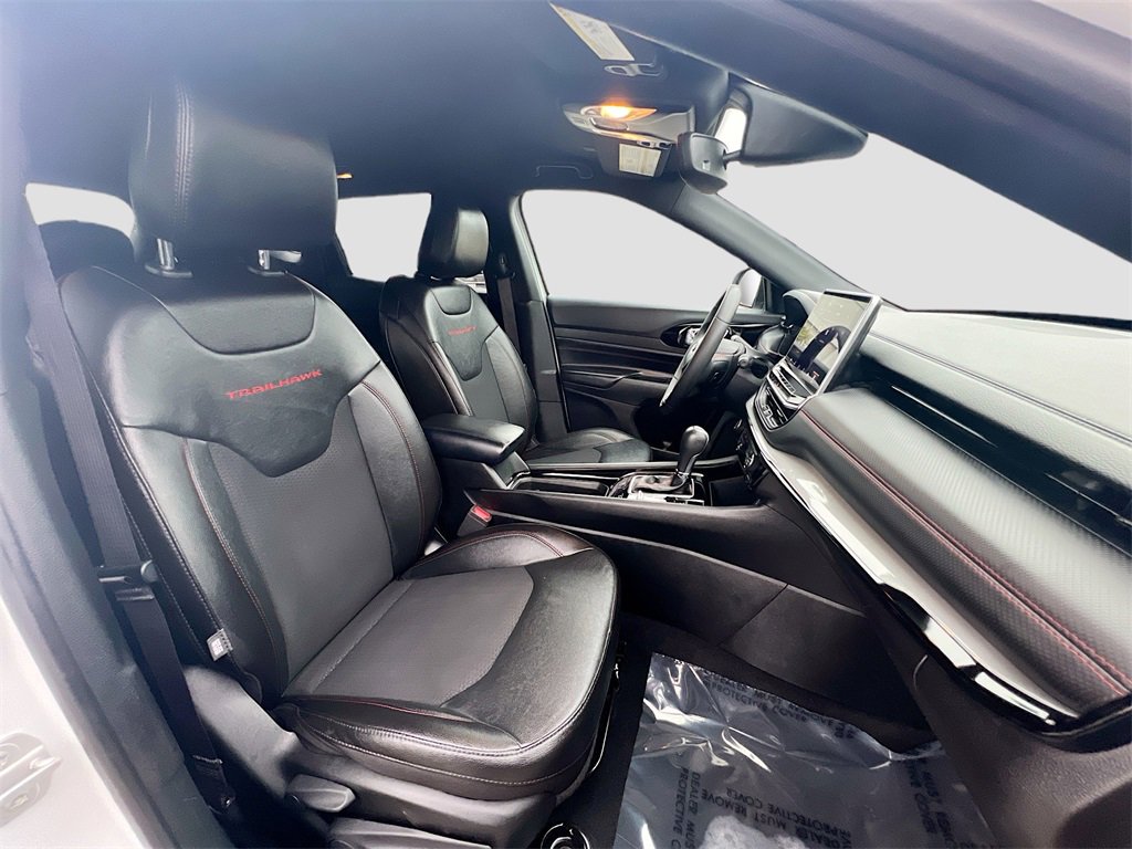 Used 2024 Jeep Compass Trailhawk image 26