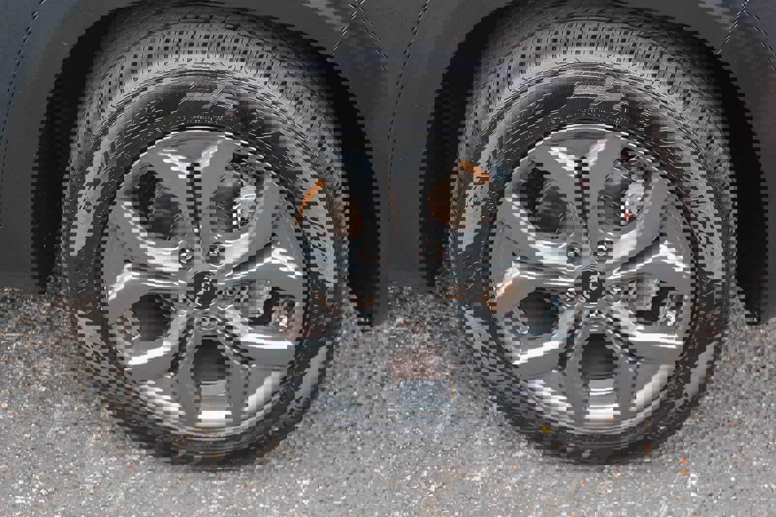 Used 2024 Kia Seltos S image 13