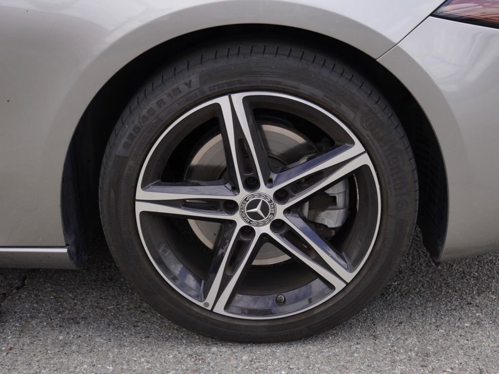 Used 2019 Mercedes-Benz A 220 image 7