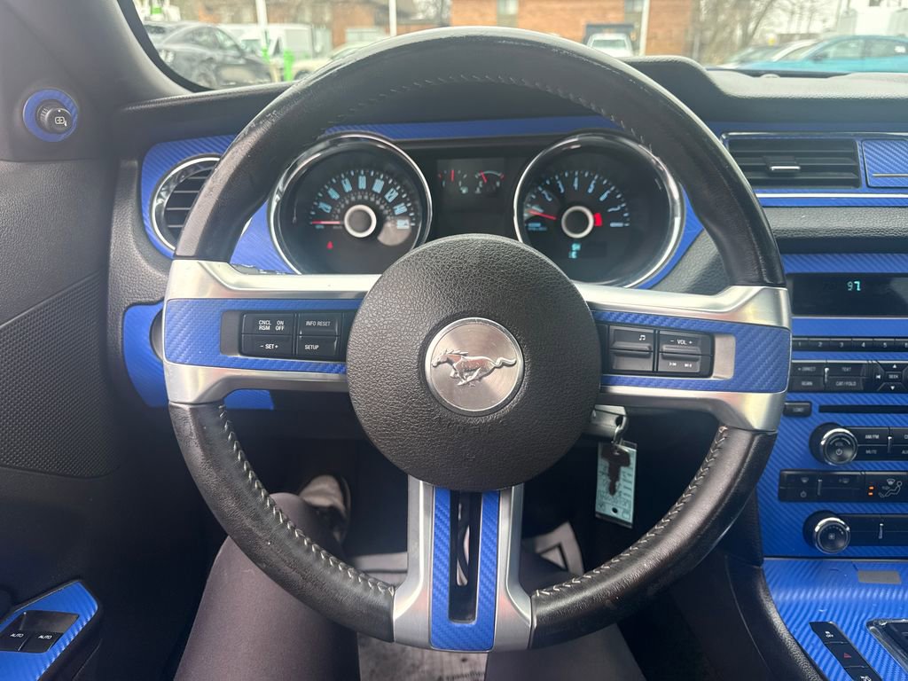 Used 2014 Ford Mustang V6 w/ FP6 Appearance Package image 33