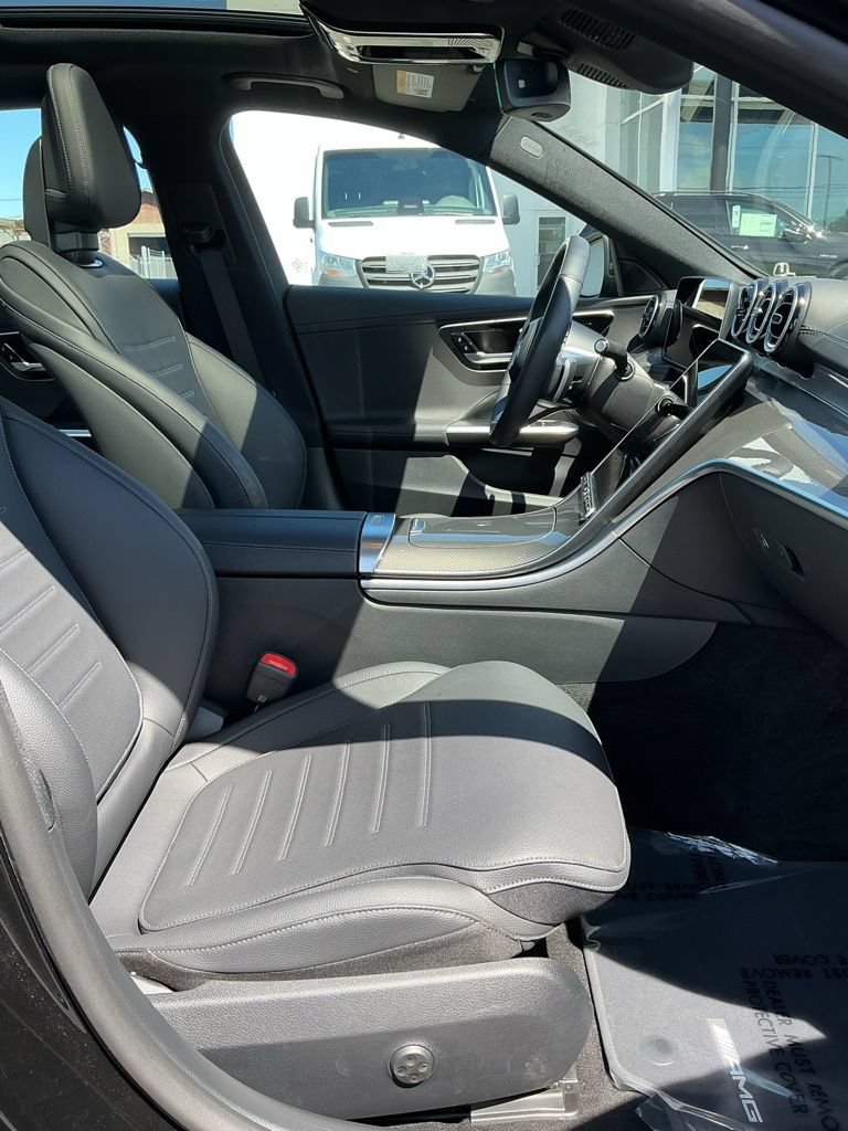 Used 2025 Mercedes-Benz C 300 4MATIC Sedan image 19