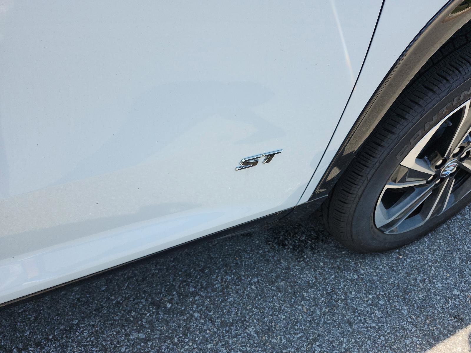 New 2026 Buick Enclave Sport Touring w/ Power Package image 6