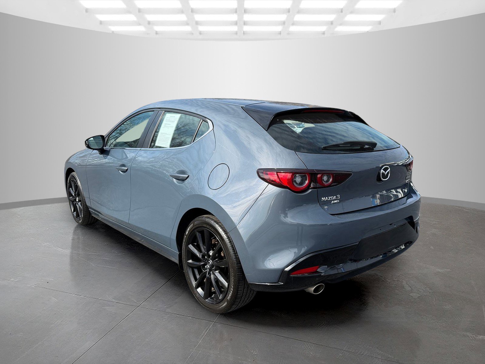 Used 2024 MAZDA MAZDA3 s image 4