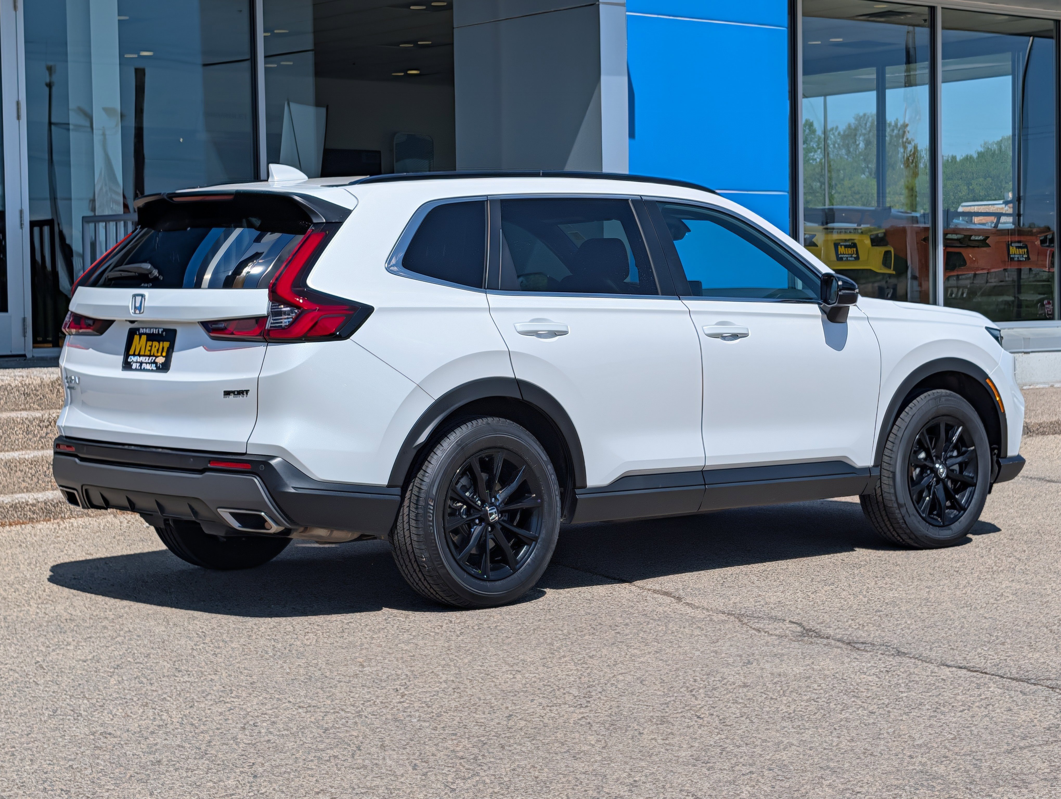 Used 2025 Honda CR-V Sport-L image 3