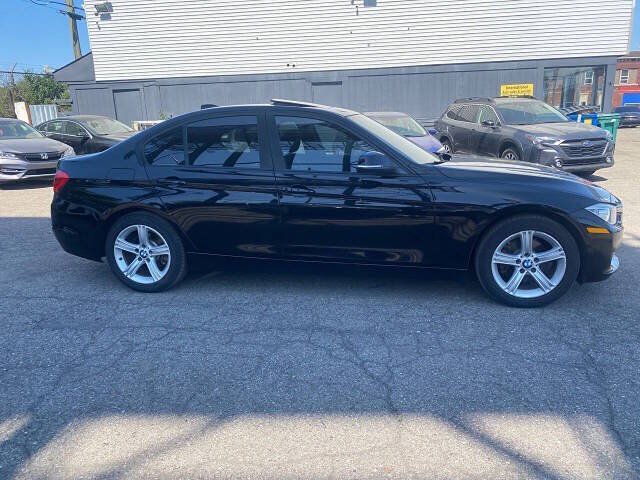 Used 2015 BMW 328i xDrive Sedan AWD/4WD image 10