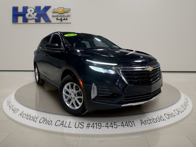 Used 2024 Chevrolet Equinox LT w/ LPO, Floor Liner Package AWD/4WD image 2