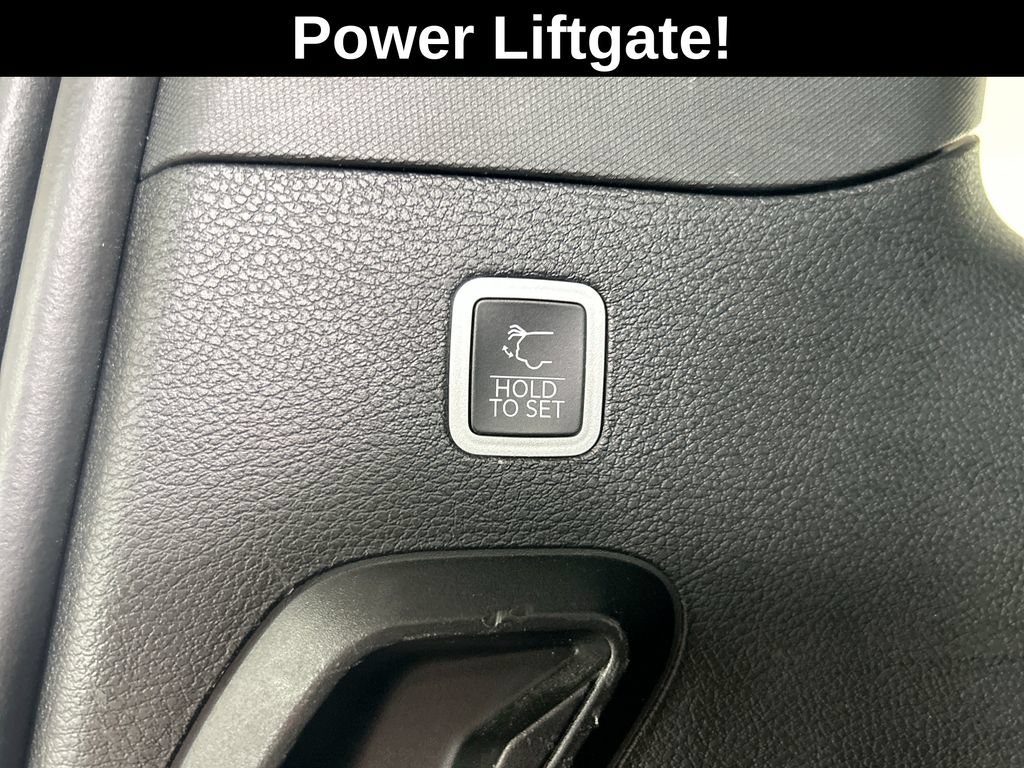 Used 2024 Jeep Wagoneer Series II AWD/4WD image 47