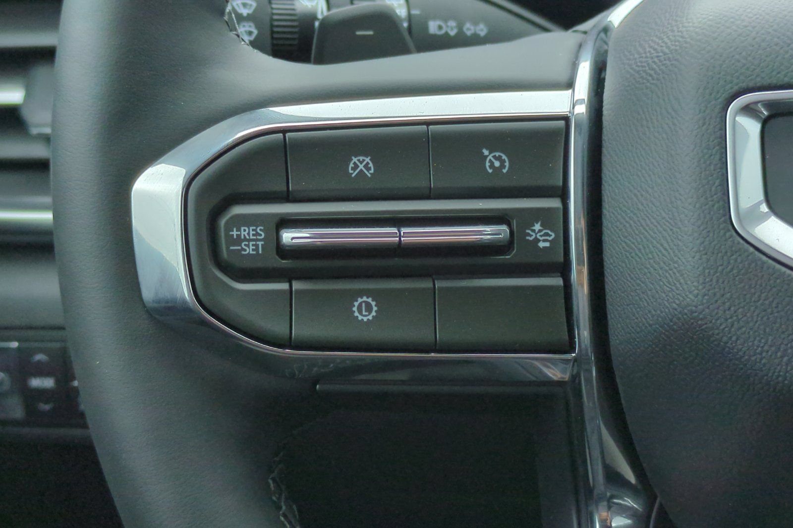 New 2026 GMC Terrain Elevation w/ Elevation Premium Package AWD/4WD image 28