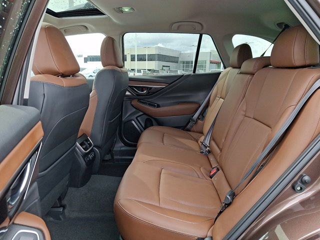 Used 2021 Subaru Outback Touring w/ Popular Package #2 image 10