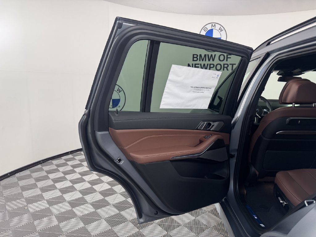 New 2027 BMW X7 M60i AWD/4WD image 18