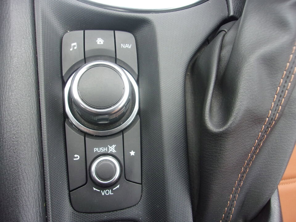 Used 2019 FIAT 124 Spider Lusso w/ Convenience Group image 24