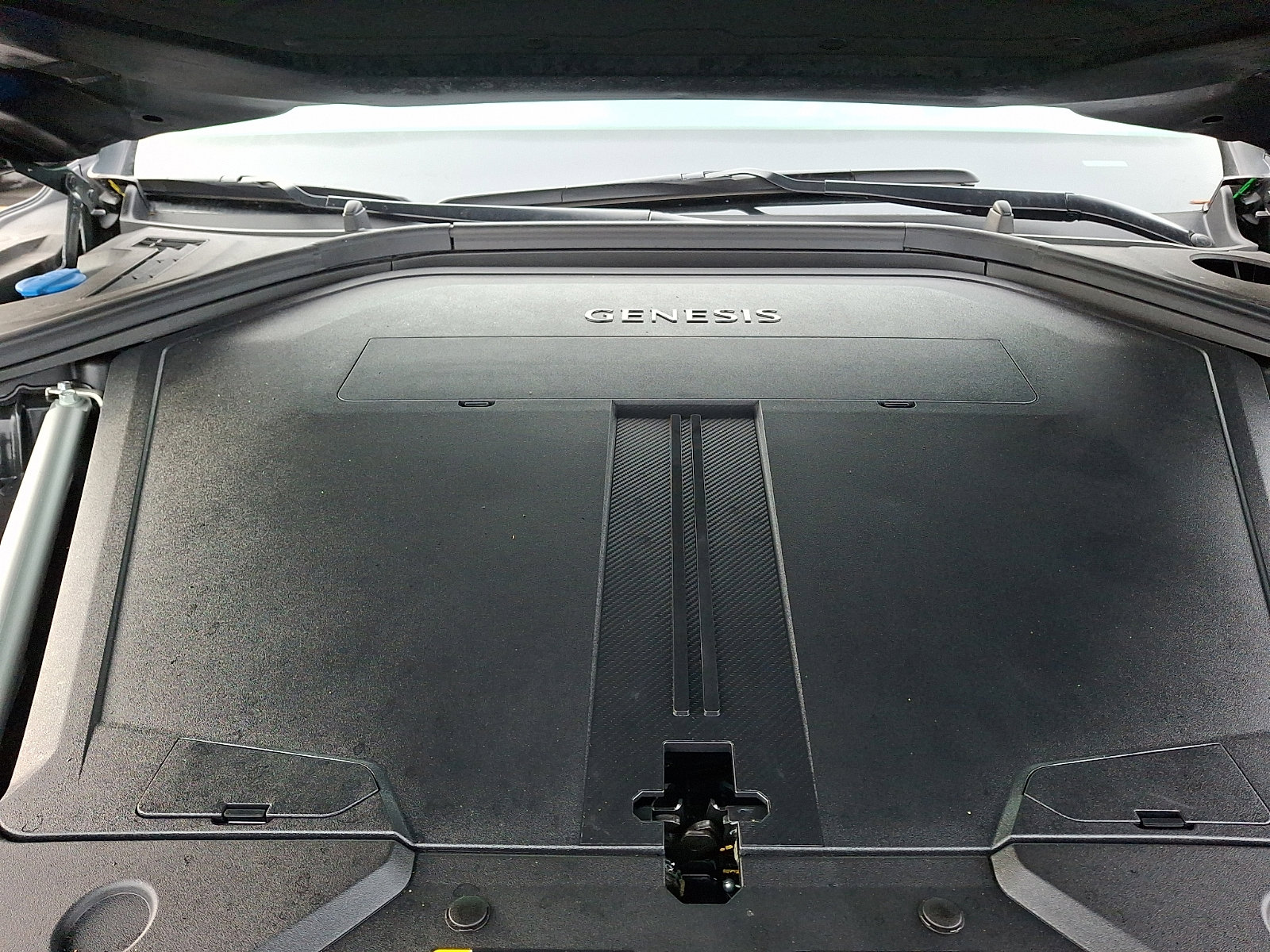 Used 2026 Genesis Electrified GV70 Advanced image 29