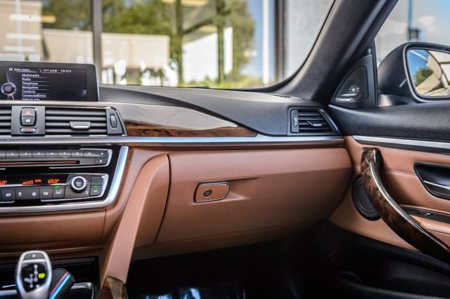 Used 2015 BMW 435i Convertible w/ Luxury Line RWD image 38