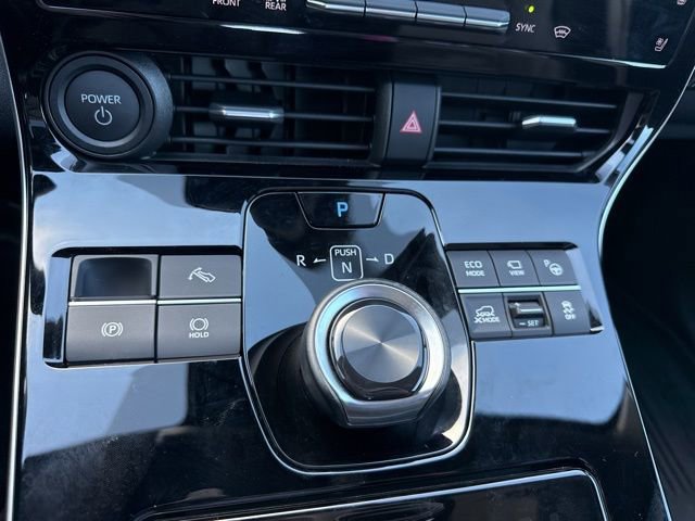 Used 2025 Toyota bZ4X AWD w/ Weather Package image 17