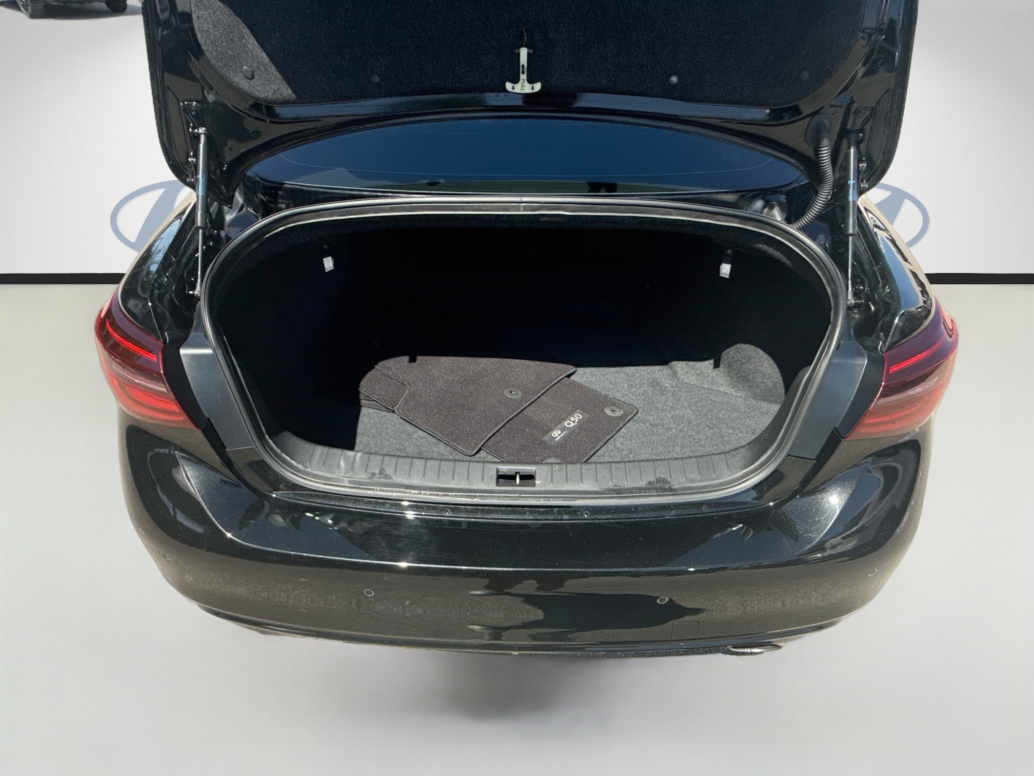 Used 2023 INFINITI Q50 Sensory RWD image 25