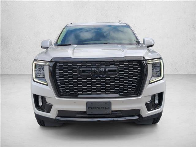 Used 2022 GMC Yukon Denali w/ Max Trailering Package AWD/4WD image 3