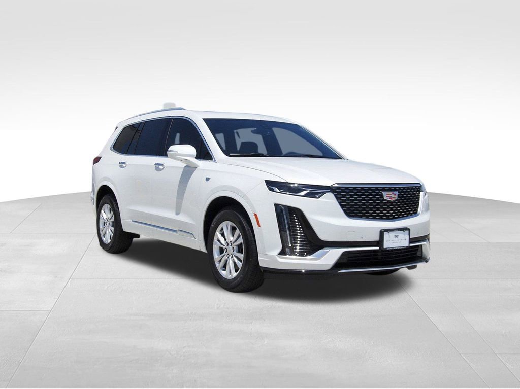 New 2025 Cadillac XT6 Luxury