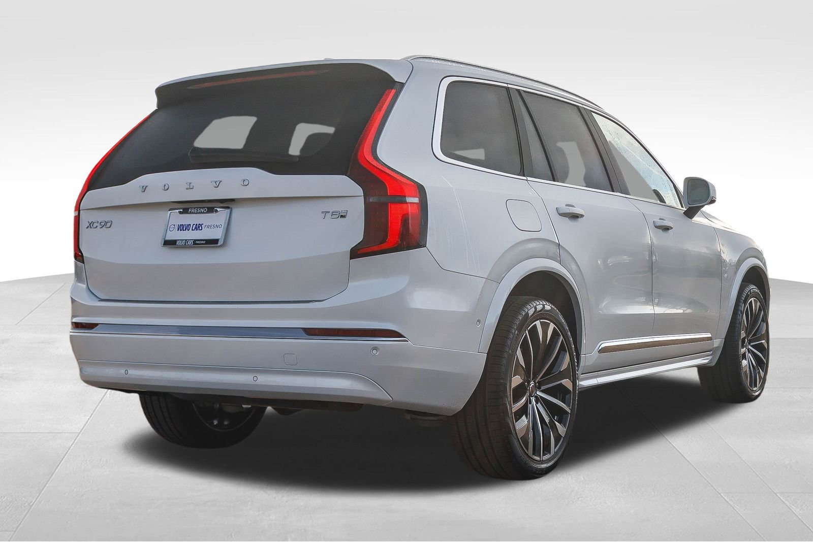 New 2026 Volvo XC90 T8 Ultra w/ Lounge Package image 5