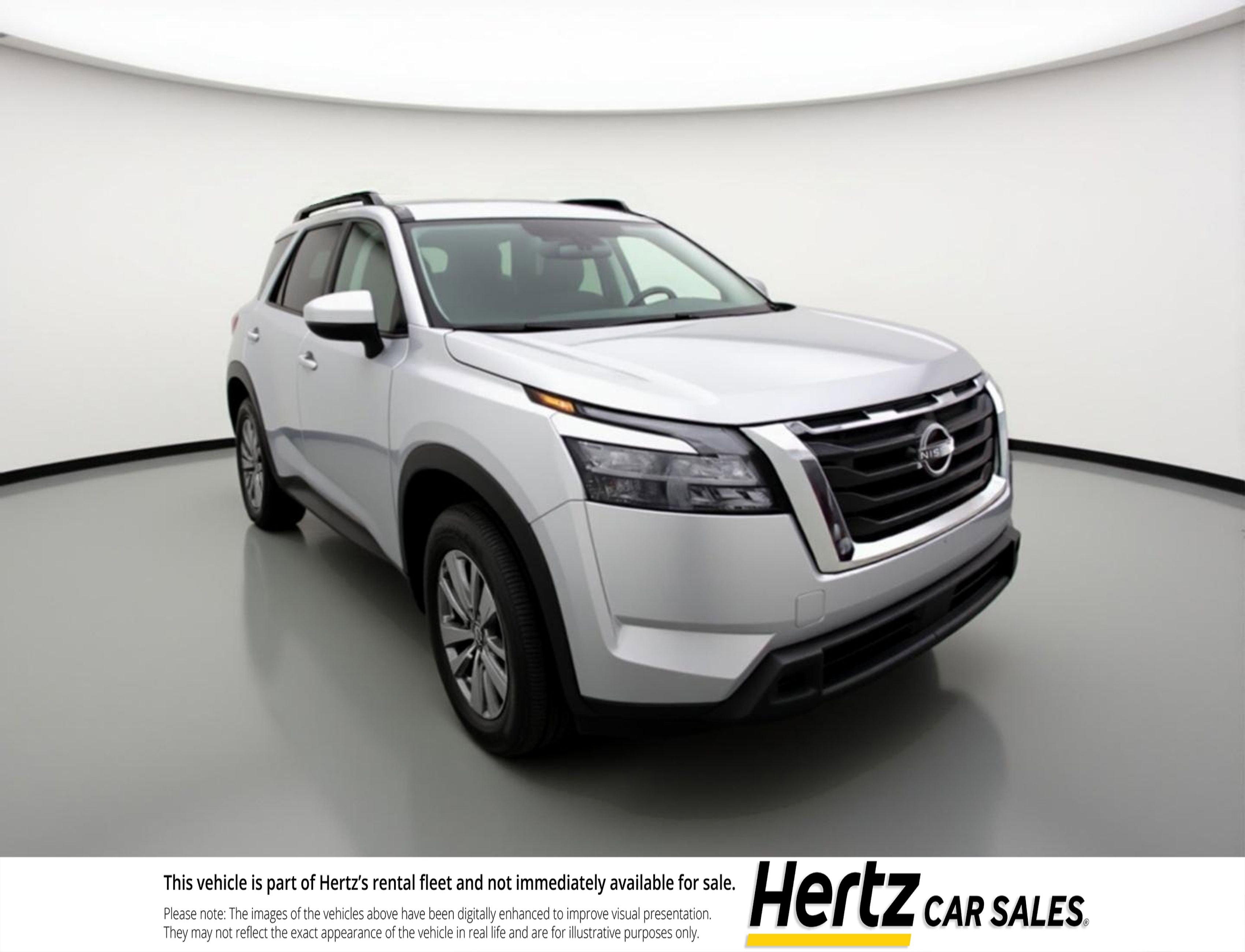 Used 2025 Nissan Pathfinder SV