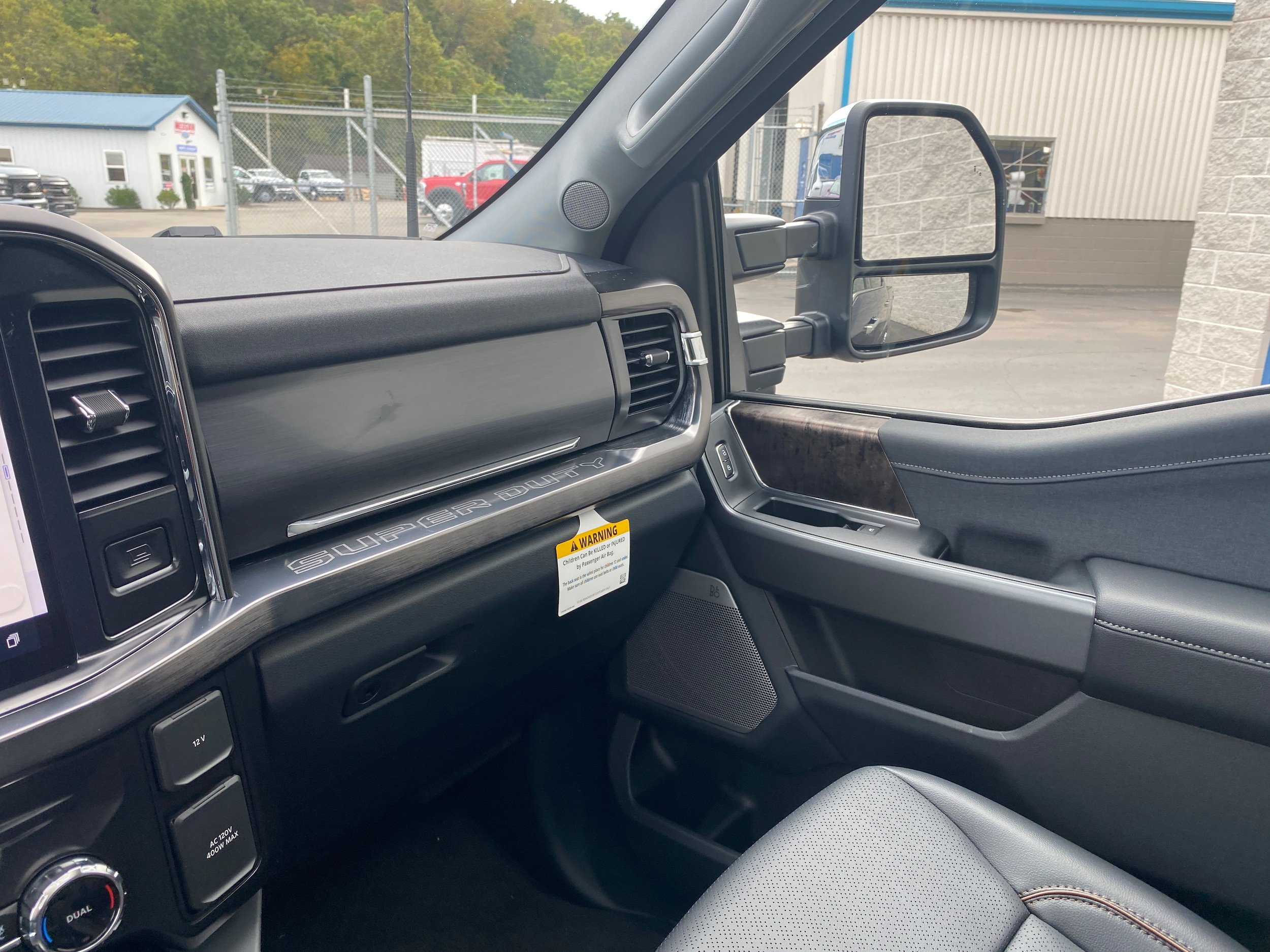 New 2027 Ford F250 Lariat w/ Lariat Ultimate Package AWD/4WD image 40