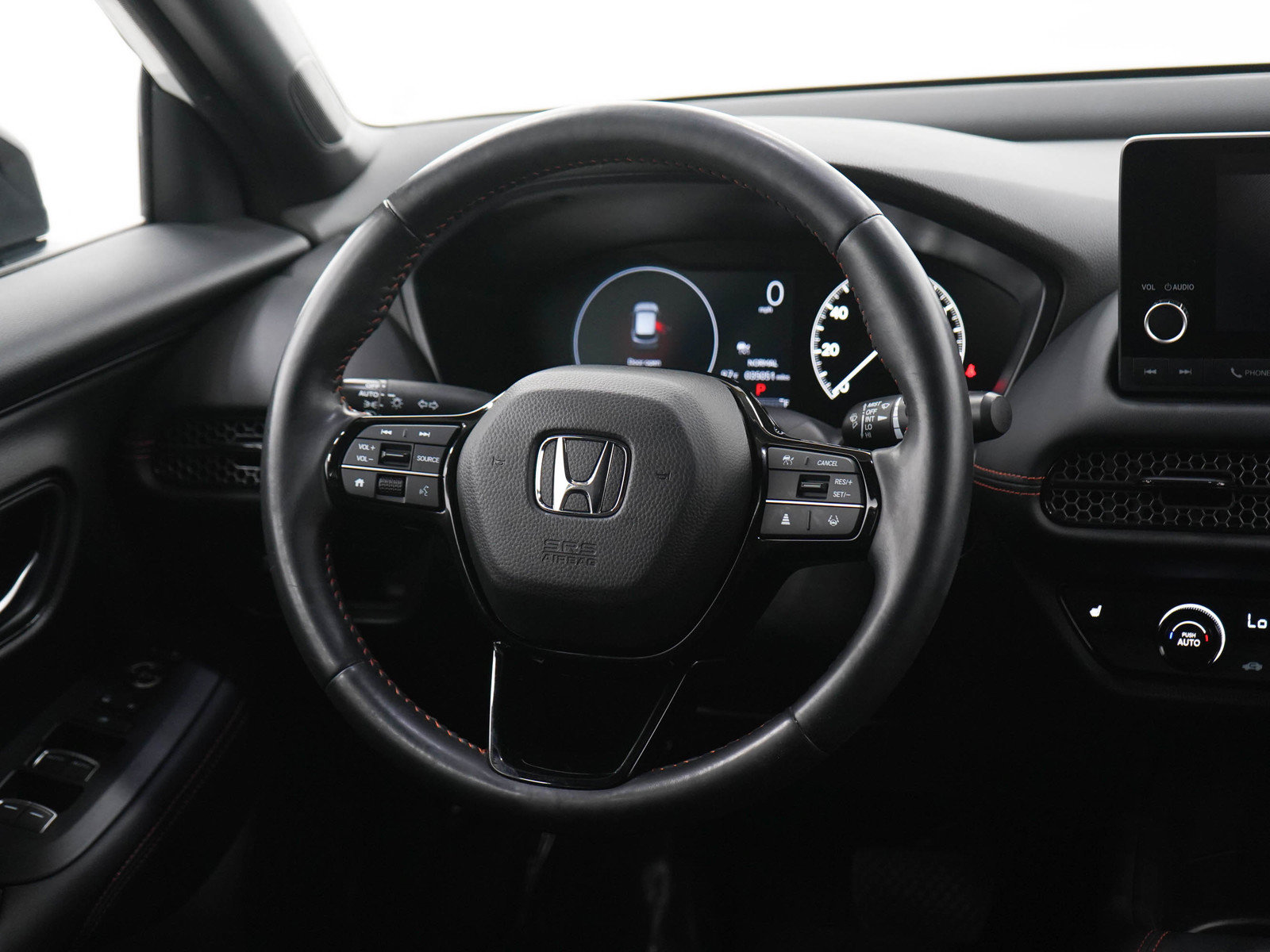 Used 2024 Honda HR-V Sport image 14