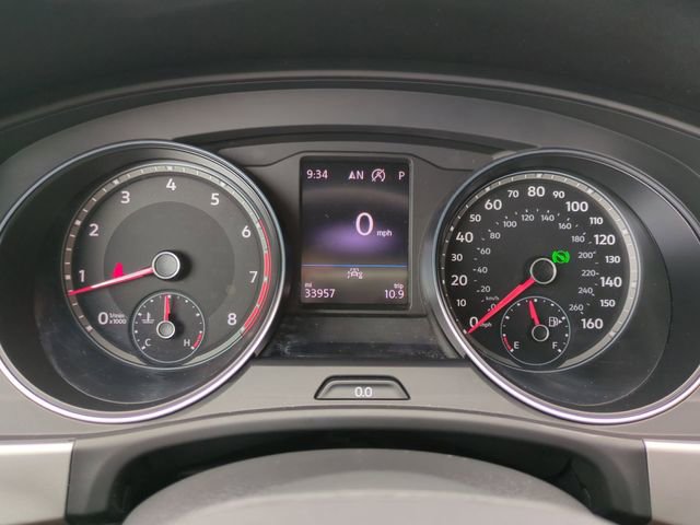 Used 2021 Volkswagen Atlas Cross Sport SE image 32