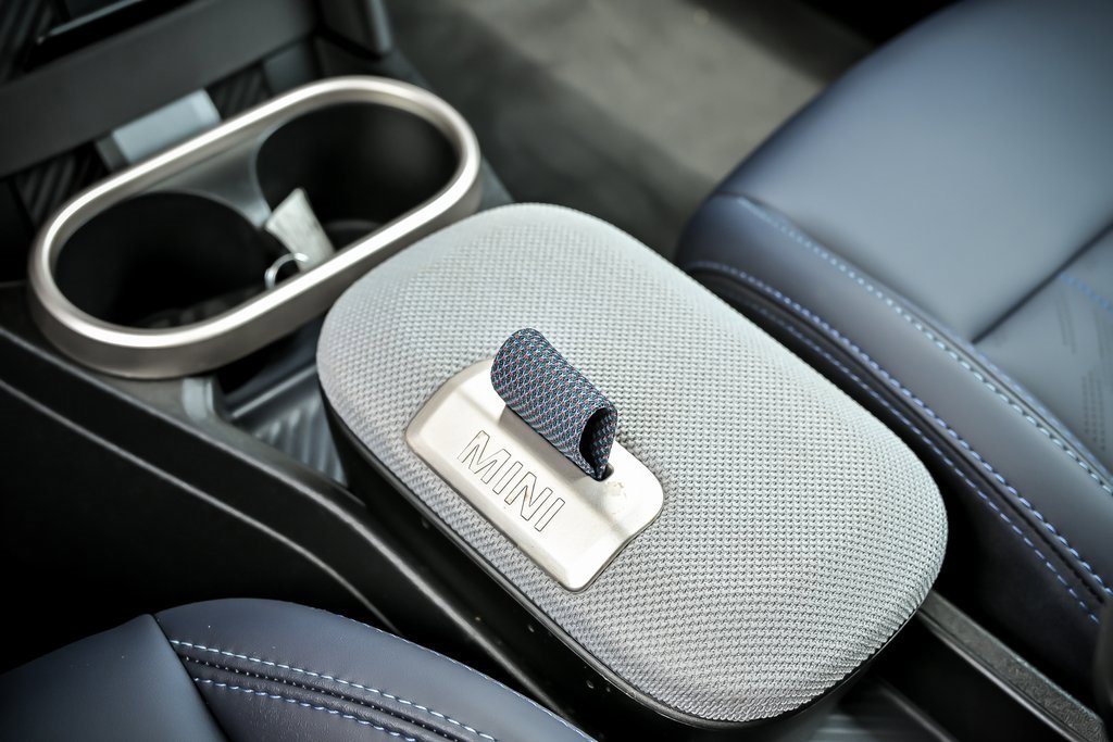Used 2025 MINI Cooper S image 22