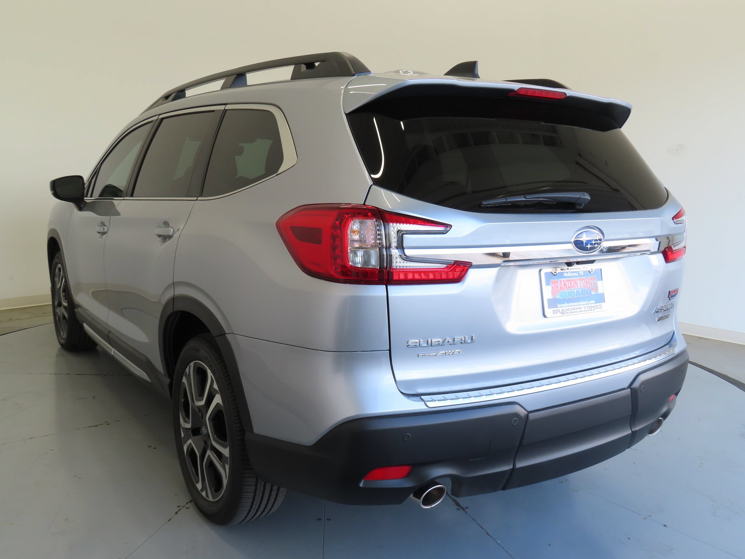 New 2026 Subaru Ascent Limited AWD/4WD image 5