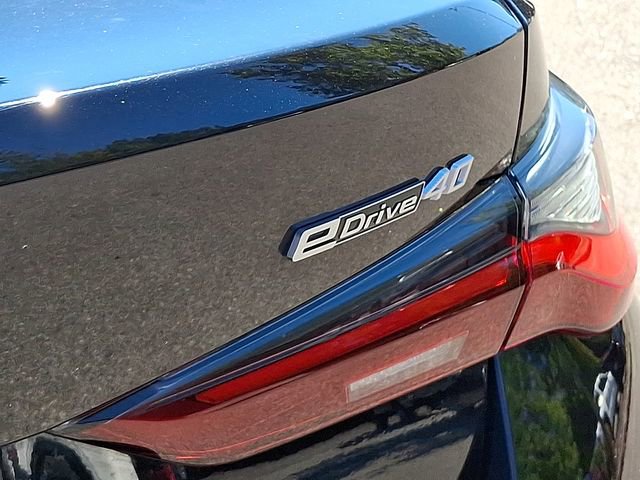 Used 2023 BMW i4 eDrive40 w/ Premium Package image 40