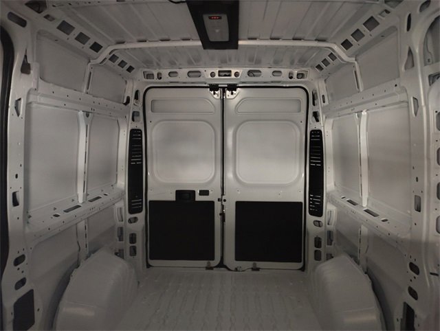 New 2026 RAM ProMaster 1500 w/ Quick Order Package 22G SLT image 5
