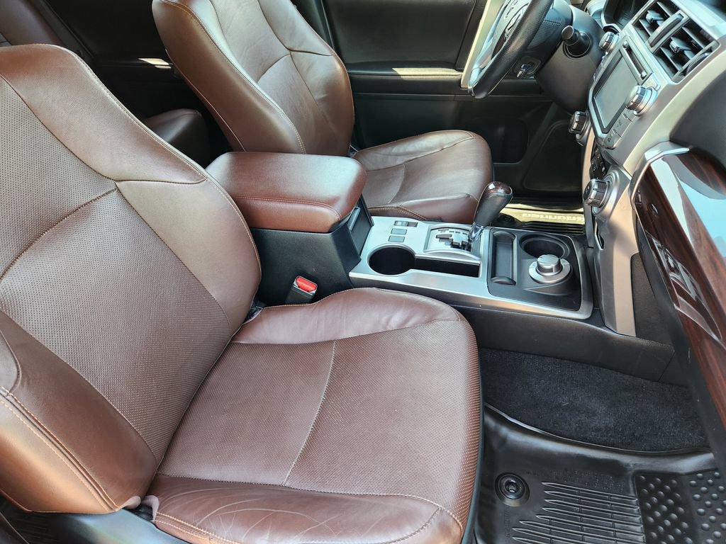 Used 2016 Toyota 4Runner Limited w/ Convenience Package AWD/4WD image 22