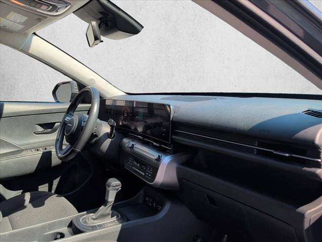 Used 2025 Hyundai Kona SEL FWD image 27