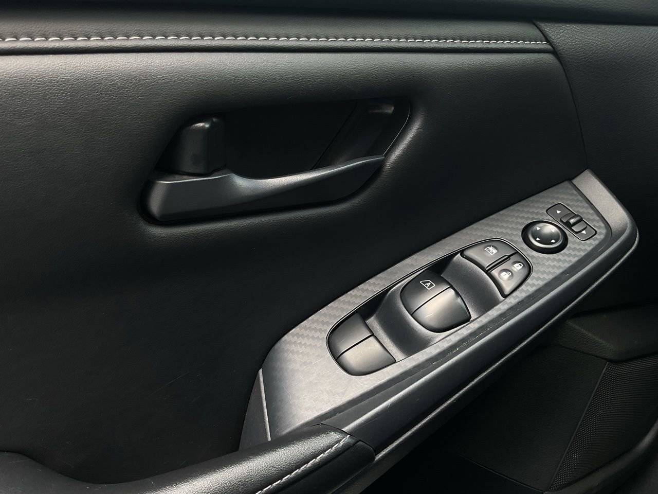 Used 2025 Nissan Sentra S FWD image 18