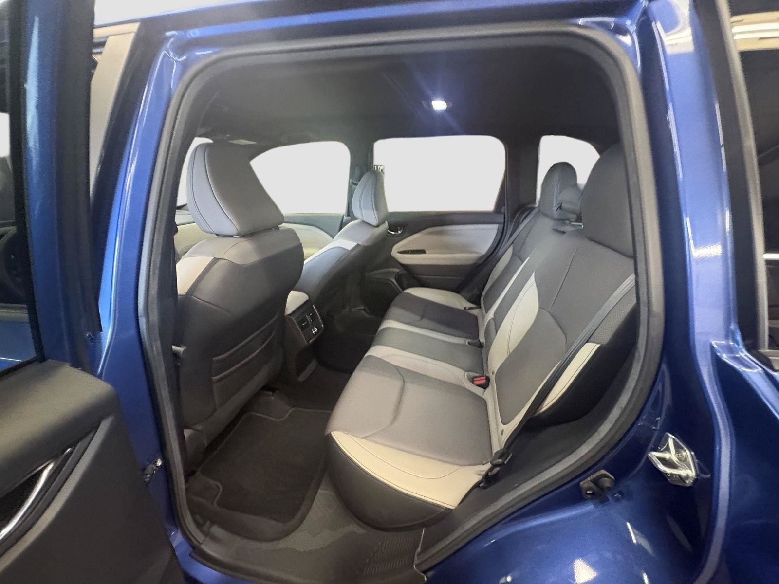 Used 2026 Subaru Forester Limited AWD/4WD image 23