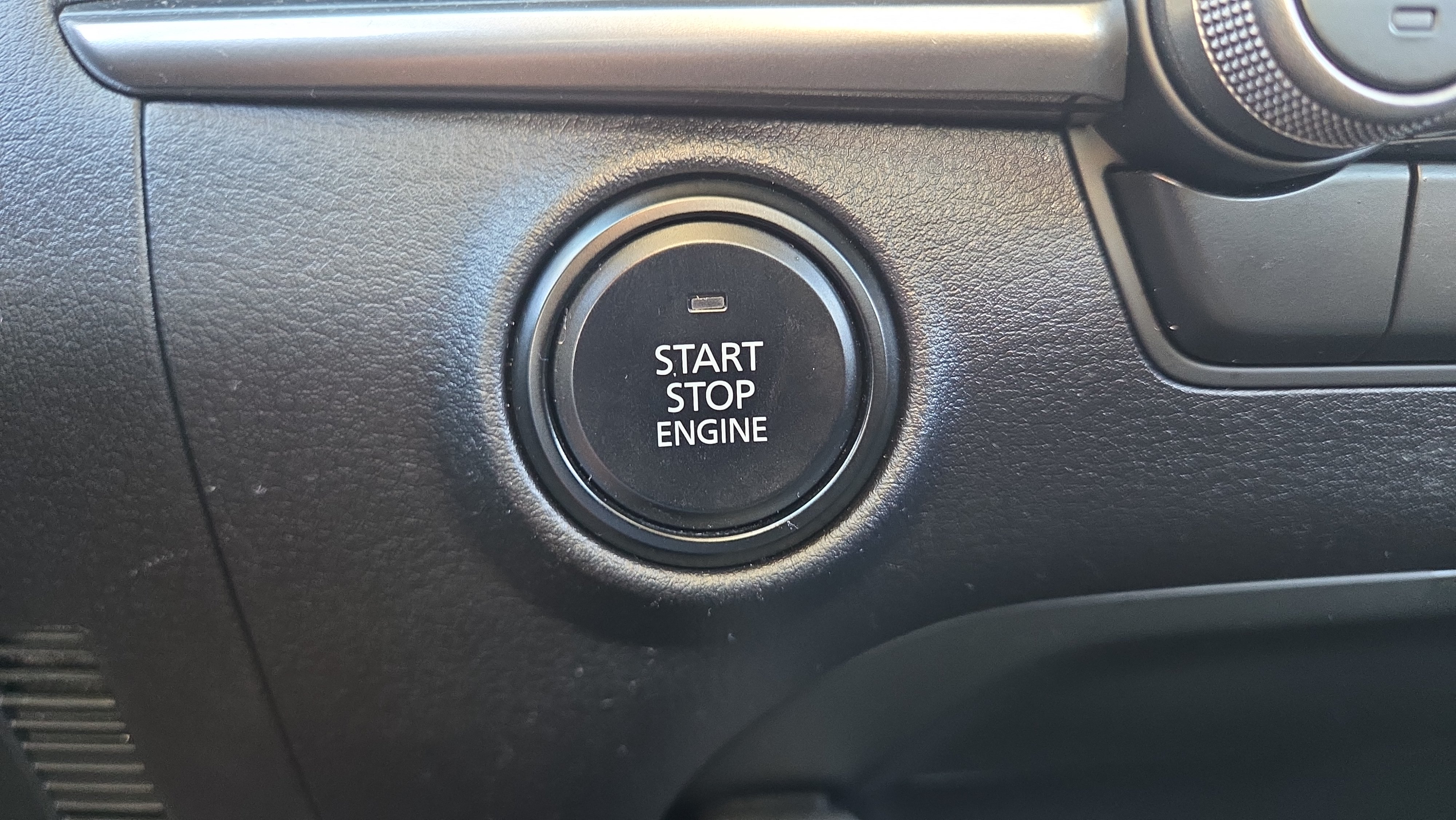 Used 2021 MAZDA MAZDA3 s FWD image 36