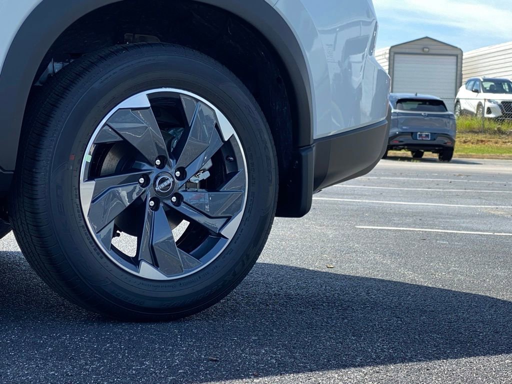 New 2026 Nissan Rogue SV image 34