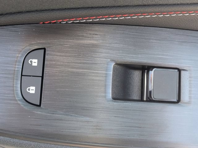 New 2026 Nissan Sentra SR w/ SR Premium Package FWD image 31