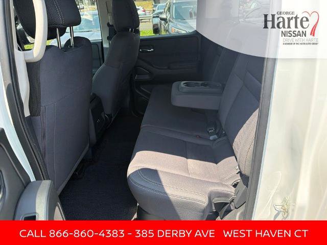 Certified 2024 Nissan Frontier SV w/ Tow Package AWD/4WD image 21