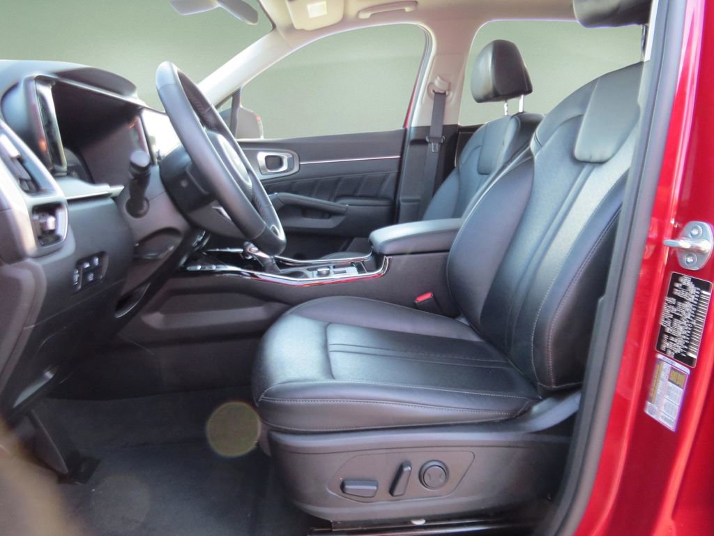 Used 2023 Kia Sorento SX image 17