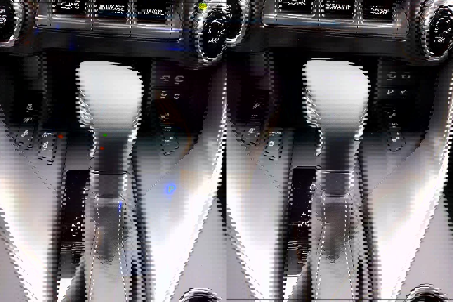 New 2025 Lexus LX 600 4WD w/ Luxury Package image 18