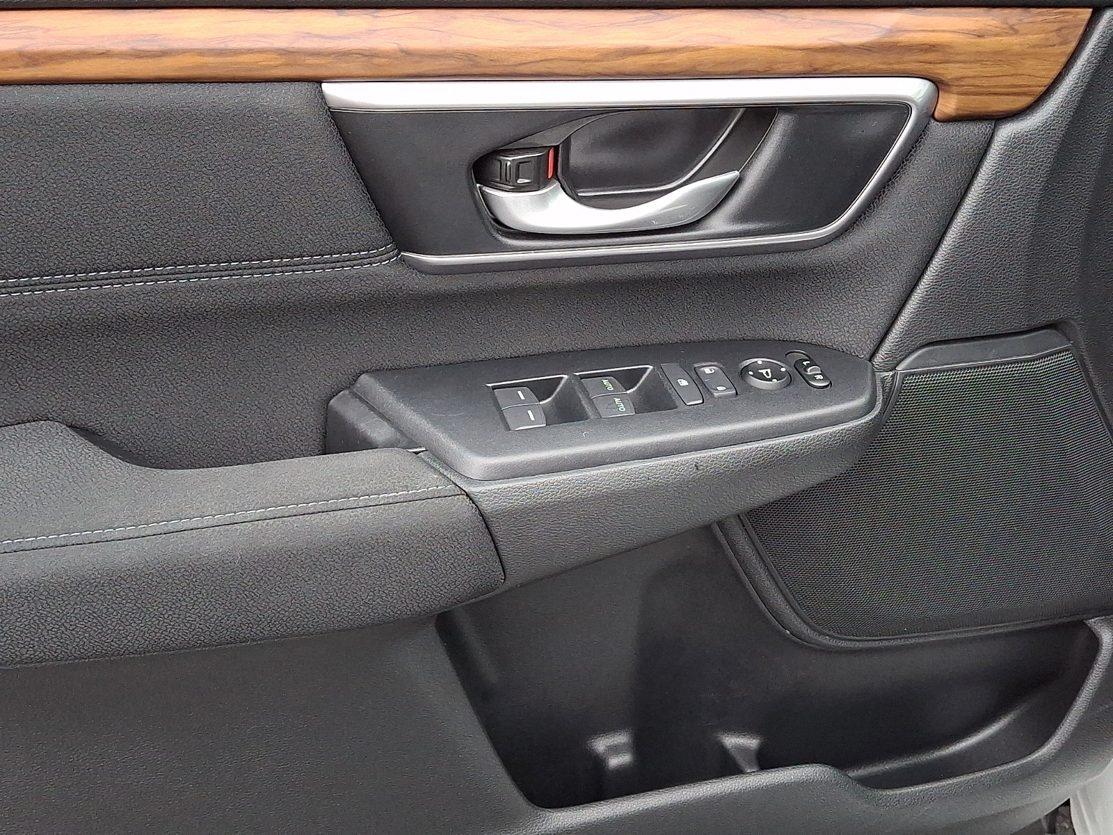 Used 2021 Honda CR-V EX image 13