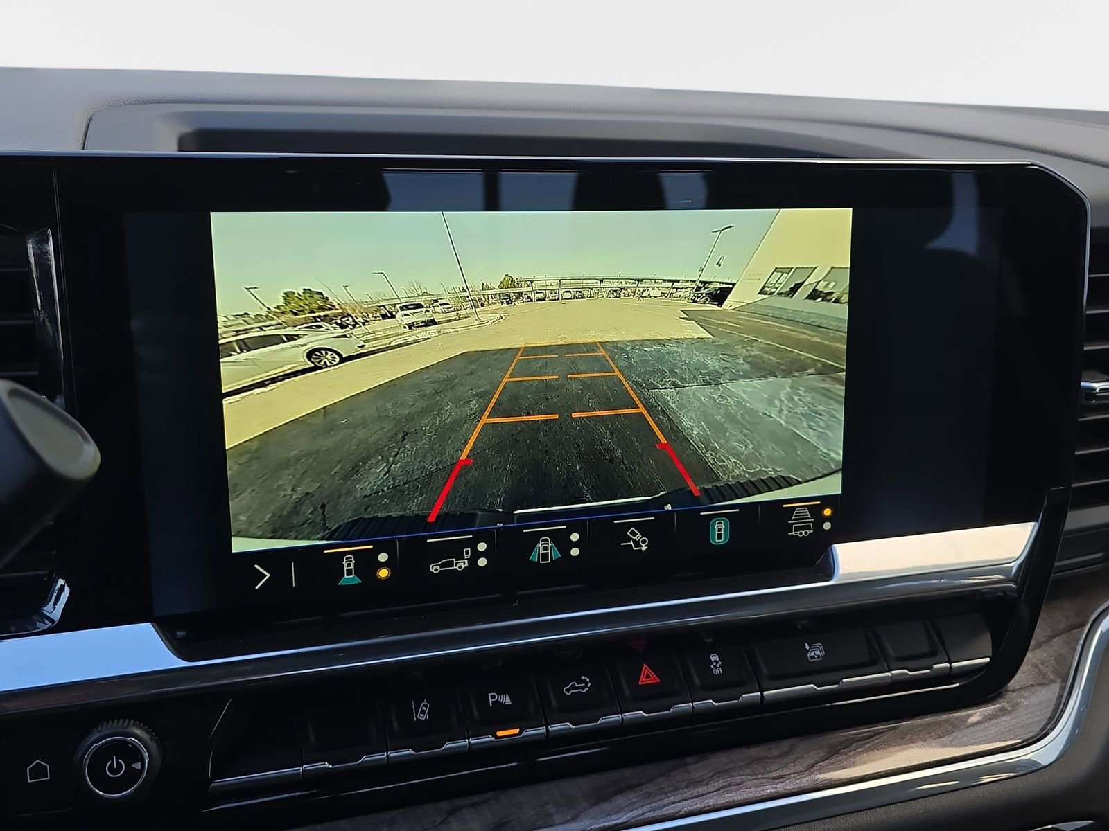 Used 2025 Chevrolet Silverado 2500 LTZ w/ LTZ Convenience Package image 26