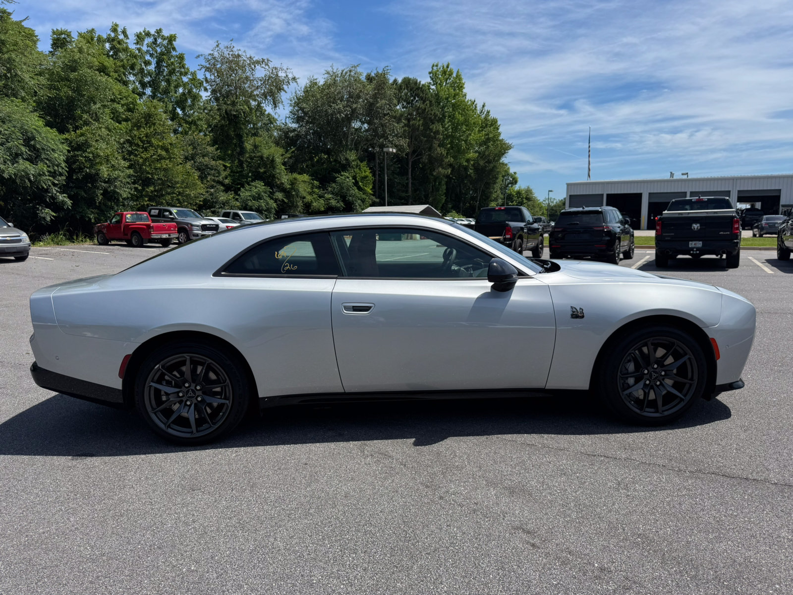 Used 2026 Dodge Charger Daytona Scat Pack AWD/4WD image 4