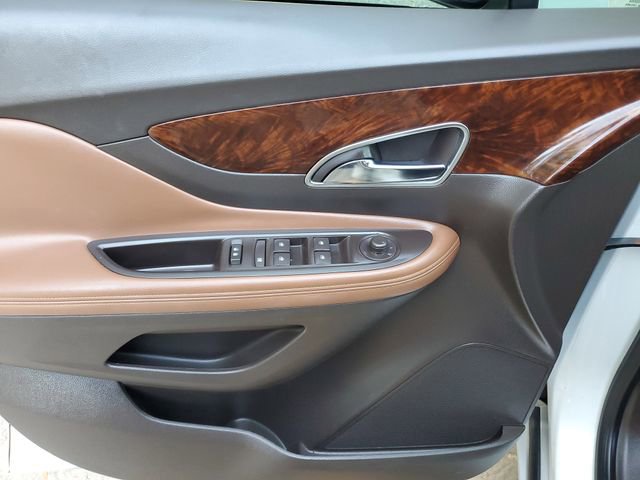 Used 2015 Buick Encore Leather FWD image 17